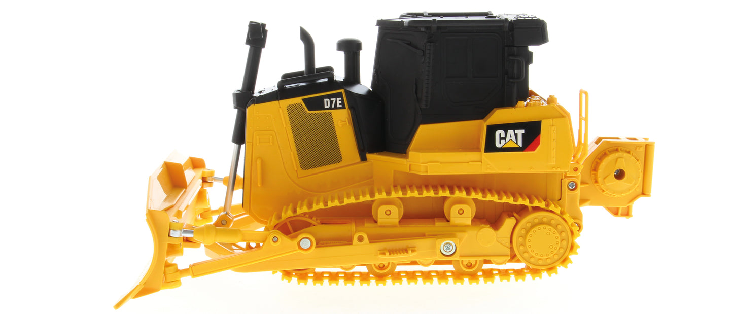 Carrera RC CAT D7E Bulldozer 1:35