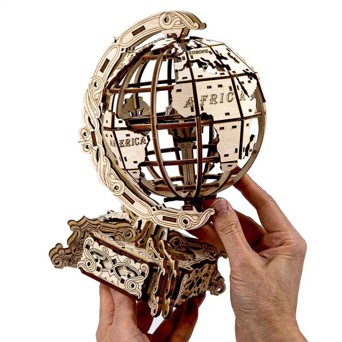 Wooden City World Globe 3D Wooden Travel Puzzle – WR341