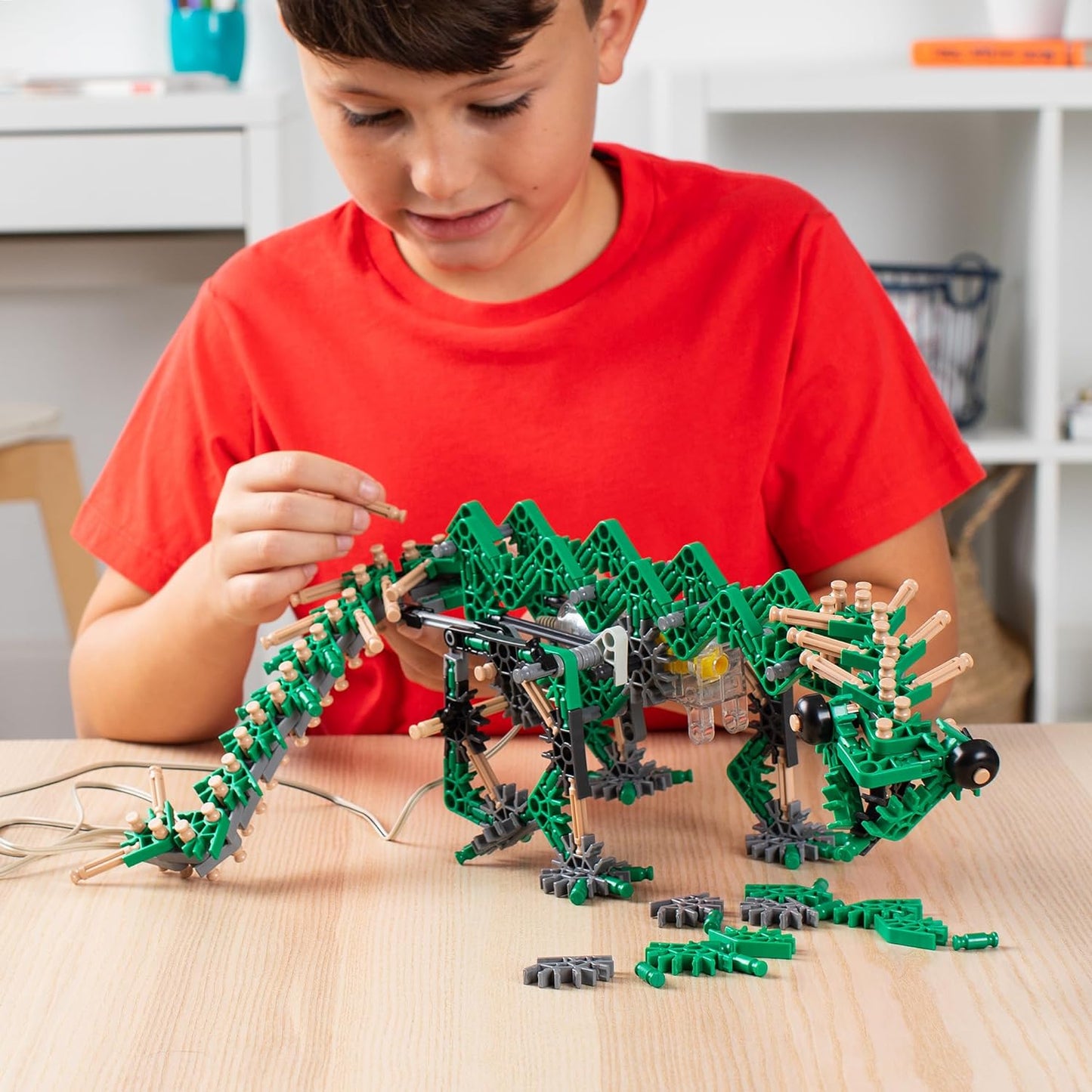 K’NEX – K’NEXosaurus Rex – Motorised Building Toy 12468
